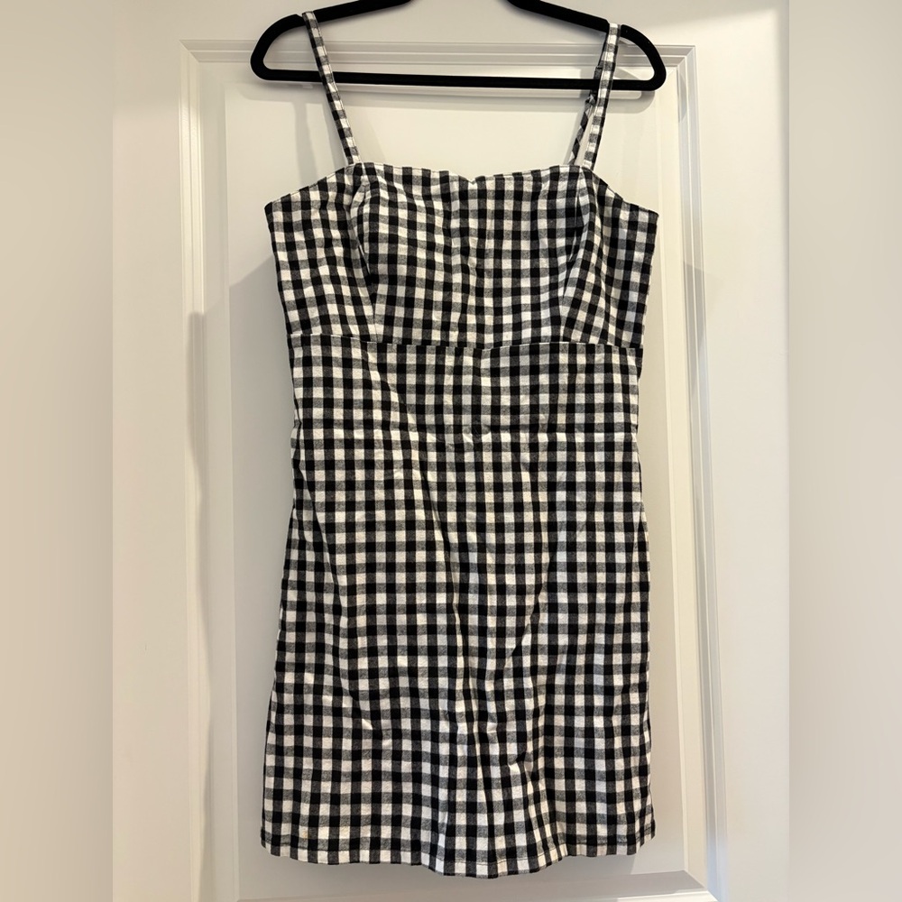 Hollister Black & White Gingham Spaghetti Strap Dress (Size M)